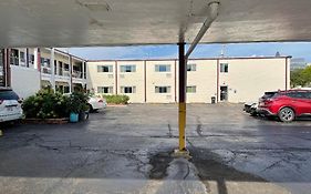 Village Inn Green Bay